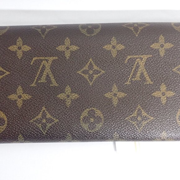 Louis Vuitton Sarah Monogram Wallet - Picture 8 of 10